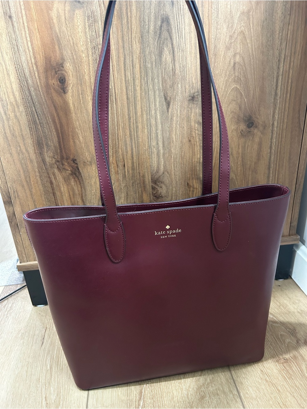 Kate Spade New York Burgundy Leather Tote Bag (brand new)